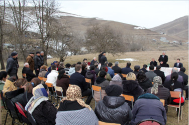 Daşkəsən rayonunun Qazaxyolçular kəndində sakinlərin müraciətləri dinlənilib.