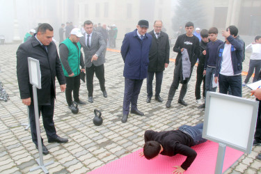 Daşkəsəndə səyyar “Sağlam həyat” layihəsi böyük maraqla qarşılanıb