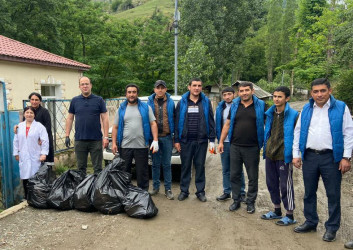 "Yaşıl dünya naminə həmrəylik ili" çərçivəsində növbəti təmizlik aksiyası  Quşçu kəndində keçirilib