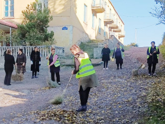 Daşkəsəndə “Yaşıl dünya naminə həmrəylik ili” çərçivəsində növbəti ümumrayon iməciliyi keçirilib və əhali arasında ekoloji maarifləndirmə aparılıb