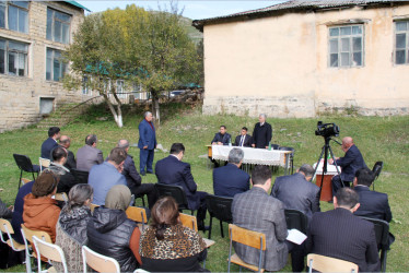 Qaraqullar kəndində növbəti səyyar qəbul-görüş keçirilib