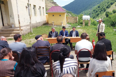 Daşkəsən rayonunun Alaxançallı kəndində “Fövqəladə hallarla bağlı davranış qaydaları” mövzusunda maarifləndirmə tədbiri keçirib