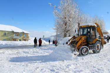 DAŞKƏSƏNƏ GÜCLÜ QAR YAĞIB