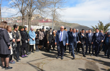 DAŞKƏSƏN RAYONUNDA “HEYDƏR ƏLİYEV İLİ” ÇƏRÇİVƏSİNDƏ NÖVBƏTİ AĞACƏKMƏ AKSİYASI KEÇİRİLİB