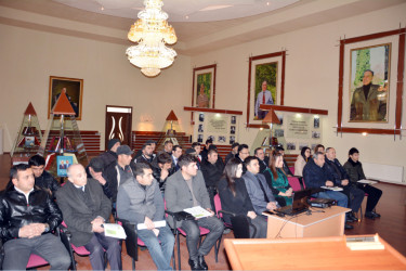 DAŞKƏSƏNDƏ QƏHVƏYİ MƏRMƏR BAĞACIĞINA QARŞI MÜBARİZƏ ÜSULLARINA DAİR MAARİFLƏNDİRMƏ KEÇİRİLİB