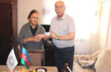 Daşkəsəndə Qərbi Azərbaycandan olan qocaman icma üzvləri evlərində ziyarət olunub