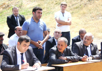 Daşkəsən Rayon İcra Hakimiyyətinin başçısı Orxan Abbasov 09.07.2025-ci il tarixdə Çaykənd və Çovdar kəndləri sakinlərinin səyyar qəbulunu keçirib
