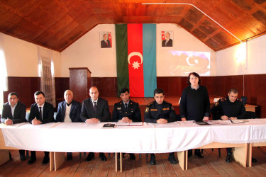 Daşkəsəndə məktəblilər üçün “Məişət zorakılığı, erkən nikah, zərərli vərdişlər və narkomaniya ilə mübarizə” mövzusunda növbəti maarifləndirici tədbir keçirilib