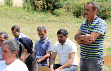 Daşkəsən Rayon İcra Hakimiyyətinin başçısı Orxan Abbasov 05.08.2025-ci il tarixdə Qaraqullar və Qaratağlar kəndləri sakinlərinin səyyar qəbulunu keçirib