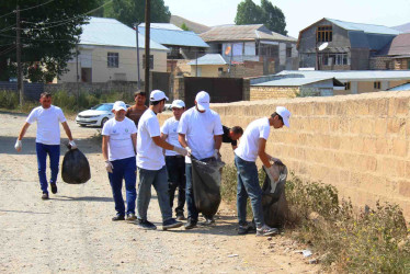 Daşkəsən rayonunun Xoşbulaq kəndində növbəti ekoloji aksiya keçirilib, maarifləndirmə aparılıb