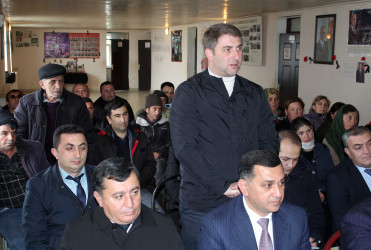 Daşkəsən Rayon İcra Hakimiyyətinin başçısı Orxan Abbasov 21.04.2026-cı il tarixdə Əhmədli kəndində vətəndaşların növbəti səyyar qəbulunu keçirib