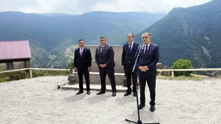 Aşağı Daşkəsən kəndində əhalinin içməli su təminatının yaxşılaşdırılması məqsədilə yeni bulaq kompleksi istifadəyə verilib