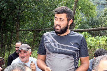 Daşkəsən Rayon İcra Hakimiyyətinin başçısı Orxan Abbasov 21.08.2026-cı il tarixdə Çıraqlı kəndində vətəndaşların növbəti səyyar qəbulunu keçirib