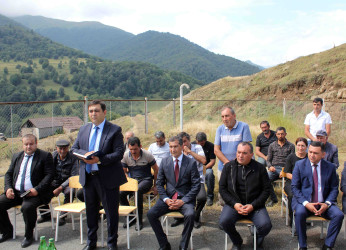Daşkəsən Rayon İcra Hakimiyyətinin başçısı Orxan Abbasov 12.08.2026-cı il tarixdə Almalı kəndində vətəndaşların səyyar qəbulunu keçirib