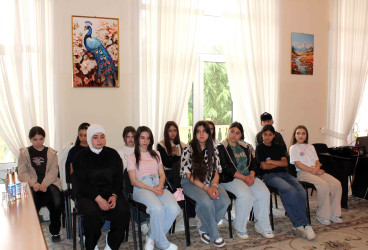 Daşkəsəndə “26 iyun – Narkomaniya və Narkobiznesə qarşı Beynəlxalq Mübarizə Günü”nə həsr olunan gənclərlə görüş təşkil edilib