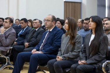 Daşkəsən şəhərində 31 Dekabr – Dünya Azərbaycanlılarının Həmrəyliyi Günü və Yeni il bayramı ərəfəsində vətəndaşlarla növbəti görüş keçirilib