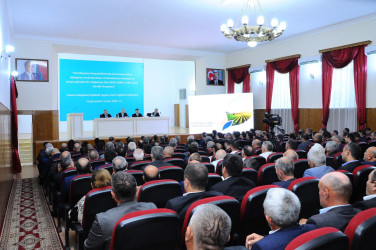 Daşkəsən rayonundan olan nümayəndələr Göygöldə aqrar sahədə yeni Dövlət Proqramının müzakirəsi ilə bağlı keçirilən regional müşavirədə iştirak ediblər