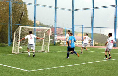 Daşkəsəndə “Şəhərsalma və Memarlıq İli” çərçivəsində 15 İyun – Milli Qurtuluş Gününə həsr olunan minifutbol üzrə rayon turnirinin açılış mərasimi keçirilib və oyunlara start verilib