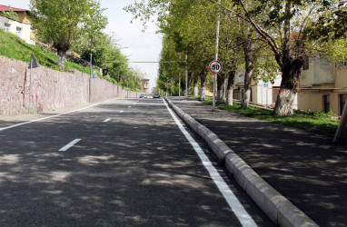 Daşkəsən şəhərinin prospekt və küçələrinə yeni yol xətləri çəkilir