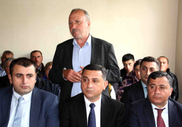 Daşkəsən Rayon İcra Hakimiyyətinin başçısı Orxan Abbasov 01.09.2026-cı il tarixdə Rəsullu kəndində vətəndaşların səyyar qəbulunu keçirib