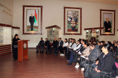 Daşkəsən rayon Heydər Əliyev Mərkəzində “Ümummilli Lider Heydər Əliyev müstəqil Azərbaycan Konstitusiyasının müəllifidir” mövzusunda toplantı keçirilib