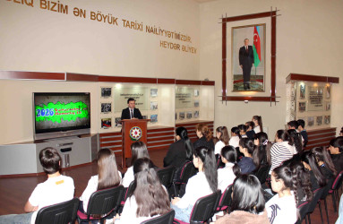 Daşkəsəndə “Azərbaycan xalqının Ümummilli Lideri Heydər Əliyevin təşəbbüsü ilə həyata keçirilmiş irimiqyaslı şəhərsalma və memarlıq layihələri” mövzusunda açıq dərs keçirilib