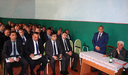 Daşkəsən Rayon İcra Hakimiyyətinin başçısı Orxan Abbasov 28.04.2026-cı il tarixdə Quşçu körpüsü qəsəbəsində vətəndaşların növbəti səyyar qəbulunu keçirib