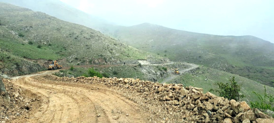 Daşkəsən rayon Dəstəfur kənd sakinlərinin yolla bağlı müraciəti müsbət həll edilib