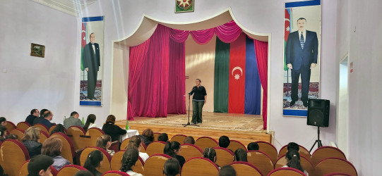 Daşkəsən rayonunda Ulu Öndər Heydər Əliyevin anadan olmasının 102-ci ildönümünə həsr olunmuş şeir müsabiqəsi keçirilib