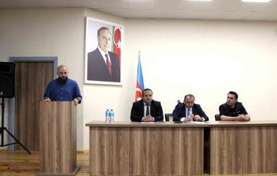 Daşkəsən rayonunda məktəblilər üçün dağ-mədənçiliyi sahəsi üzrə peşə seçimi ilə bağlı məlumatlandırıcı seminar keçirilib