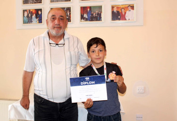 Daşkəsəndə "Şəhərsalma və Memarlıq İli" çərçivəsində 12 avqust - Beynəlxalq Gənclər Gününə həsr olunmuş şahmat üzrə yeniyetmələr arasında rayon turniri keçirilib
