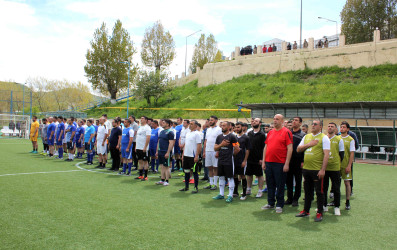 Daşkəsəndə “Şəhərsalma və Memarlıq İli” çərçivəsində 15 İyun – Milli Qurtuluş Gününə həsr olunan minifutbol üzrə rayon turnirinin açılış mərasimi keçirilib və oyunlara start verilib
