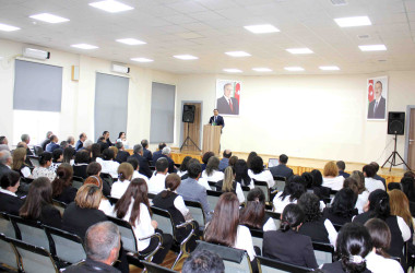 Daşkəsəndə təhsil işçilərinin ənənəvi sentyabr konfransı keçirilib