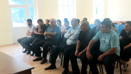 Daşkəsən rayonunun Quşçu kəndində fövqəladə hallarda davranış qaydaları ilə bağlı maarifləndirmə tədbiri keçirilib