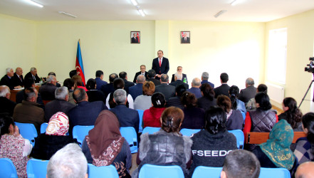 Daşkəsən Rayon İcra Hakimiyyətinin başçısı Orxan Abbasov 05.11.2025-ci il tarixdə Quşçu kəndində vətəndaşların səyyar qəbulunu keçirib