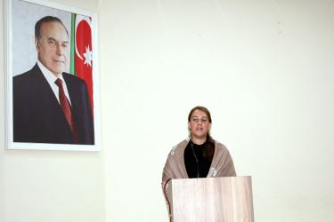 Daşkəsən Rayon İcra Hakimiyyətinin başçısı Orxan Abbasov tələbə adını qazanmış məzunlarla görüşüb