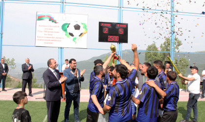 Daşkəsəndə “Konstitusiya və Suverenlik İli” çərçivəsində 15 İyun – Milli Qurtuluş Gününə həsr olunan minifutbol üzrə rayon turniri başa çatıb, qaliblər təltif olunub