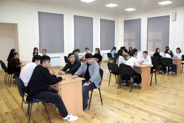 Daşkəsəndə Ümummilli Lider Heydər Əliyevin anadan olmasının 103-cü ildönümünə həsr olunmuş gənclər arasında intellektual yarış keçirilib