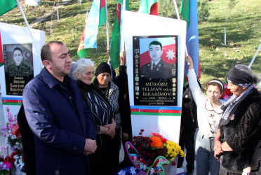 Daşkəsənli Vətən müharibəsi şəhidi Mübariz İbrahimovun şəhadətinin beşinci ildönümü qeyd olunub