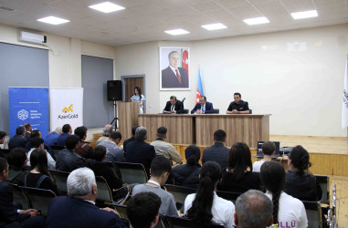 Daşkəsən rayonunda məktəblilər üçün dağ-mədənçiliyi sahəsi üzrə peşə seçimi ilə bağlı məlumatlandırıcı seminar keçirilib