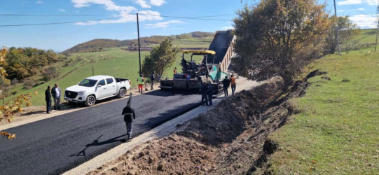 Daşkəsən rayon Quşçu-Çovdar-Çaykənd avtomobil yolunda əsaslı təmir işləri aparılıb