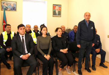 Daşkəsən Qaz Xidmət Sahəsinin inzibati binasında “Ümummilli Lider Heydər Əliyev müstəqil Azərbaycan Konstitusiyasının müəllifidir” mövzusunda görüş keçirilib