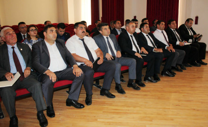 Daşkəsəndə dövlət qulluqçuları üçün növbəti təlimlər keçirilib