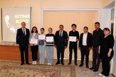 Daşkəsəndə Ümummilli Lider Heydər Əliyevin anadan olmasının 102-ci ildönümünə həsr olunmuş gənclər arasında bilik yarışı keçirilib