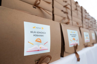 Daşkəsən rayonunda birinci sinfə qədəm qoyan bir qrup məktəbliyə 15 sentyabr – Bilik Günü münasibətilə “AzerGold” QSC  hədiyyə verib