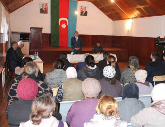 Daşkəsən Rayon İcra Hakimiyyətinin başçısı Orxan Abbasov 16.03.2026-ci il tarixdə Daşkəsən şəhərində  vətəndaşların növbəti səyyar qəbulunu keçirib