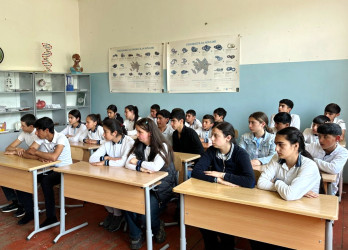 Daşkəsəndə məktəblilərlə “Narkomaniya sağlam gələcəyin düşmənidir” mövzusunda növbəti maarifləndici görüş keçirilib