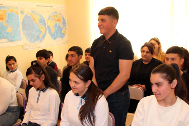 Daşkəsəndə “Yarımçıq təhsil, erkən nikahın və qohumlar arasında nikahın fəsadları” mövsunda maarifləndirici görüş  təşkil olunub