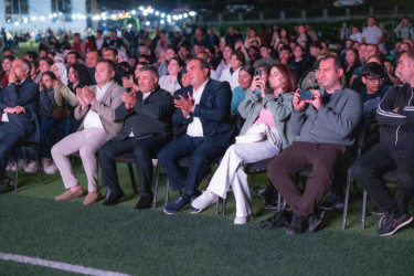 “AzerGold” QSC və Bakı Media Mərkəzinin birgə təşkilatçılığı, Daşkəsən Rayon İcra Hakimiyyətinin dəstəyi ilə Daşkəsəndə milli kino seansı keçirilib