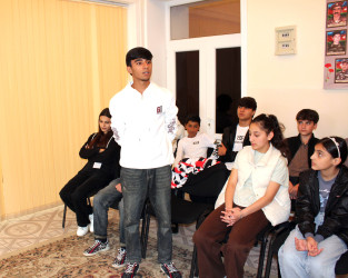 Daşkəsəndə “26 iyun – Narkomaniya və Narkobiznesə qarşı Beynəlxalq Mübarizə Günü”nə həsr olunan gənclərlə görüş təşkil edilib